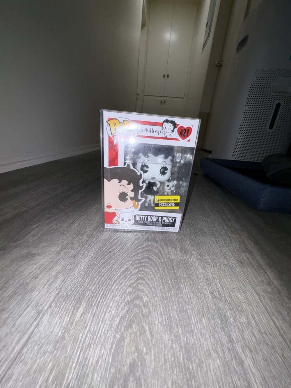 Animation Betty Boop & Pudgy Black and White Chase Edition #421